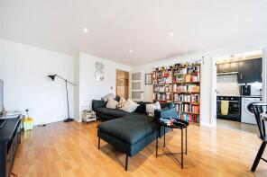 Flat 8, Dukes Court, Lordship Lane, London SE22 8GA