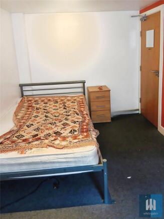 1 bed House Share to rent Image 5