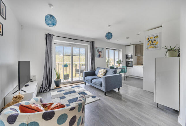 1408440-7-698b35c...