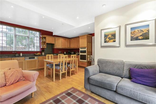 Kitchen/Breakfast