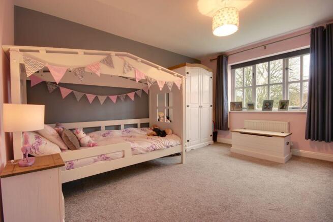 Bedroom 4 (Double)