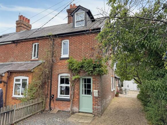 1 Redvers Cottages front.jpg