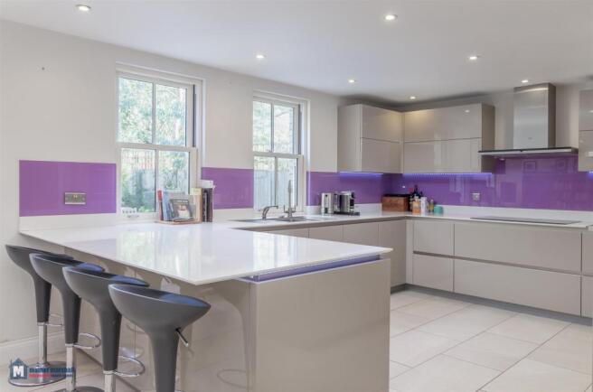 Breakfast Bar Area