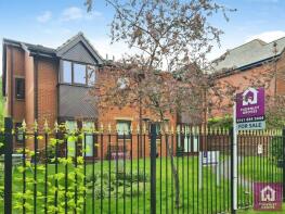 Flat 4, Guardian Close, Holme Road, Manchester M20 2TP