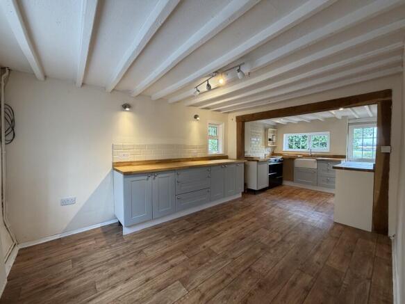The Old Forge Cottage, Norwich Road, Earl Stonham, Stowmarket, Suffolk IP14 5DR photo 4