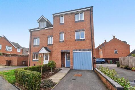 NN18, Osbourne Close, Corby