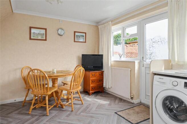 3 bed Semi-Detached for sale Image 5