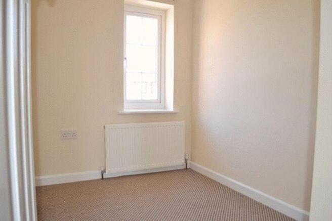 Bedroom .