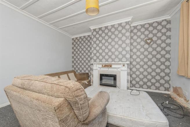 1 bed Terraced for sale Image 5