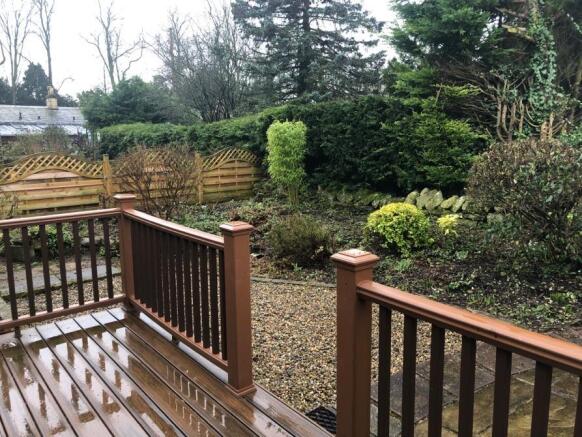 3 bed House to rent Image 9