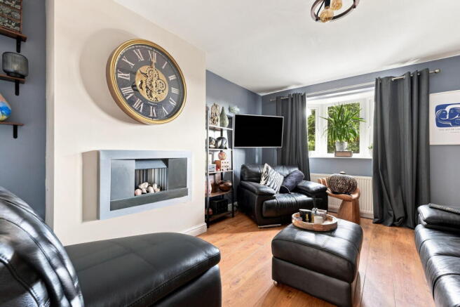 3 bed Terraced for sale Image 6