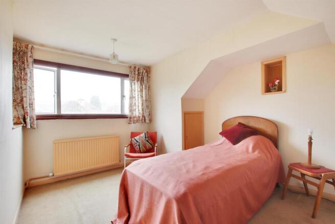Bedroom 2.jpg