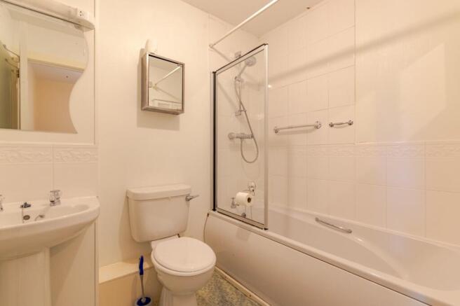 2 bed Terraced for sale Image 10
