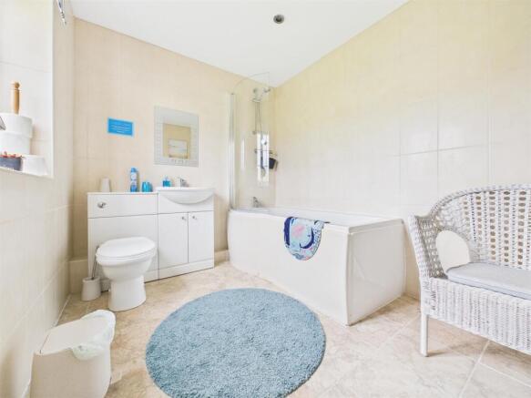 2 bed Terraced for sale Image 10