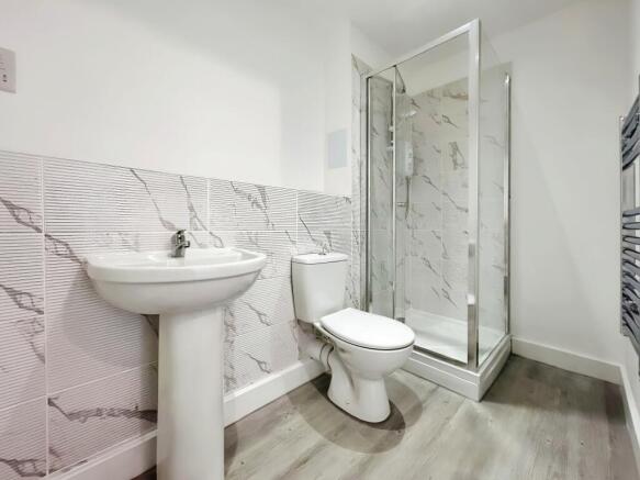 1 bed Apartment to rent Image 5