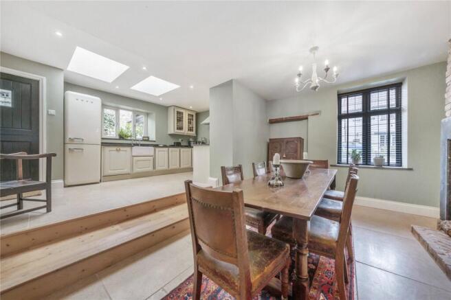 Kitchen/Dining Area