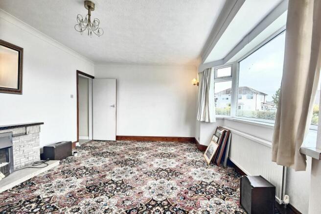 Bay Fronted Lounge