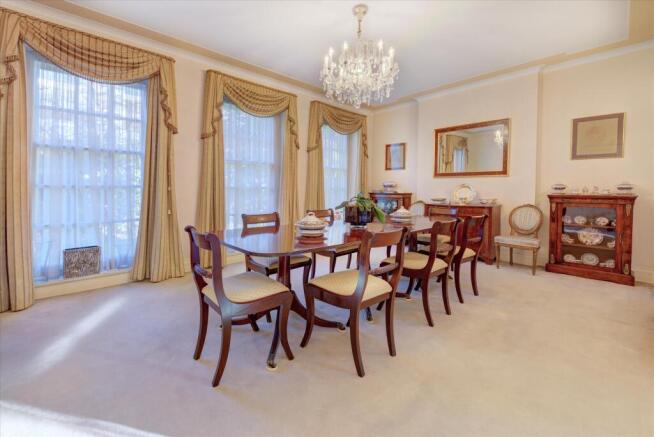Fitzjohns Avenue, London, NW3 photo 4