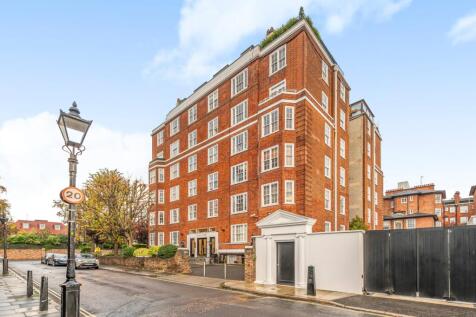 Ascot Court,
Grove End Road, NW8