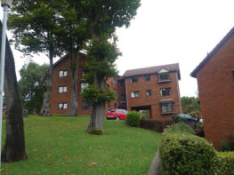 32, Folland Court, West Cross, Swansea SA3 5BJ