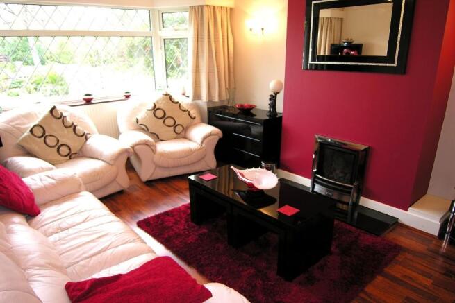FAMILY LOUNGE