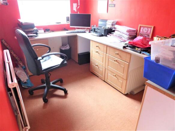 Office/Bedroom 6