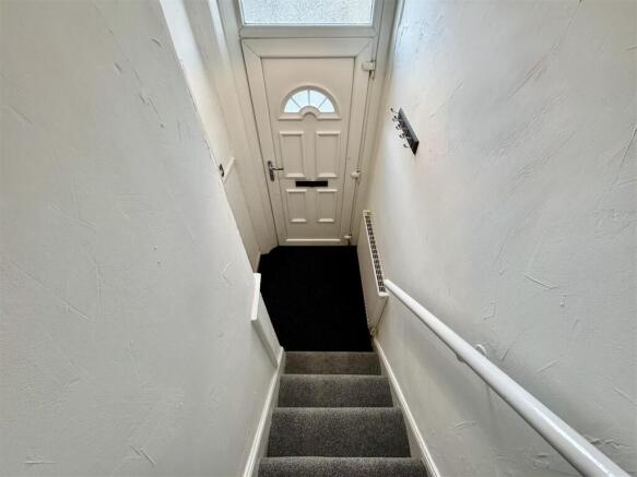 2 bed Terraced for sale Image 5