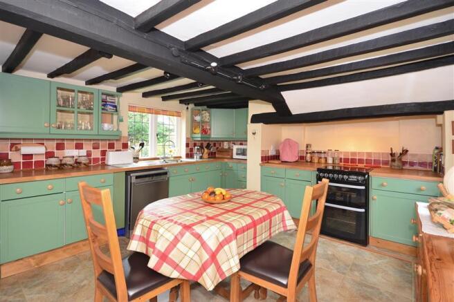 Kitchen/Breakfast Room