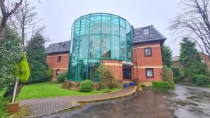 Flat 5, 1, Kingsway, Manchester M19 2UX