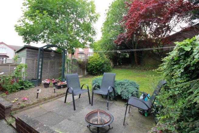 GARDEN 
