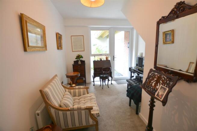 Bedroom 4.JPG