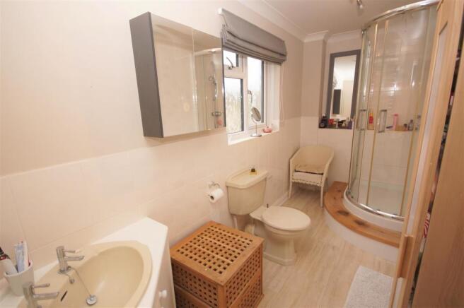 Shower Room.JPG