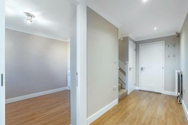 Entrance Hall 2.jpg