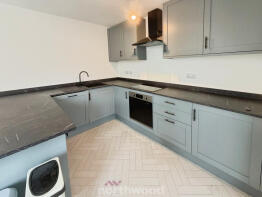 71, Chestnut Avenue, New Rossington, Doncaster DN11 0DF