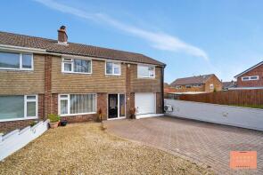 39, Caerleon Court, Hendredenny, Caerphilly CF83 2UF