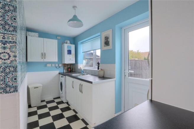 3 bed Semi-Detached for sale Image 12