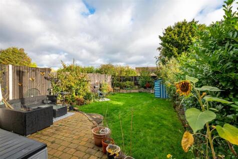 108 Birches Road, Codsall, Wolverhampton, WV8 2JP