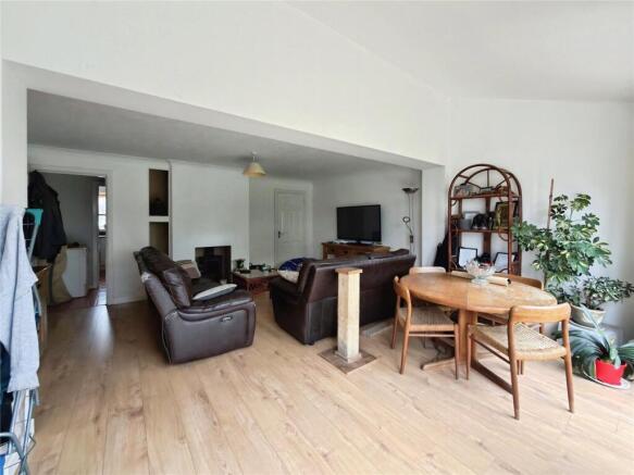 Living/ Dining
