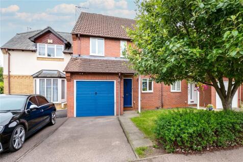 Carvers Croft, Woolmer Green, Hertfordshire, SG3