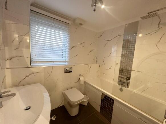 Main bathroom