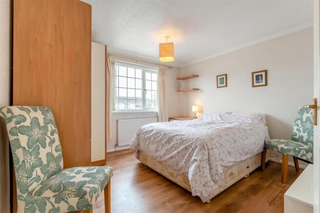 8641264-interior15.jpg