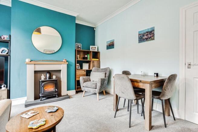2 bed End of Terrace for sale Image 7