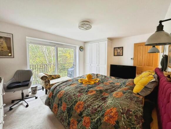Sanctuary Mews, Handforth, Wilmslow photo 4