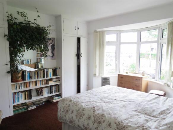 Bedroom: