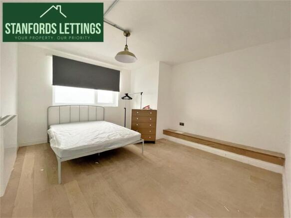 bedroom.jpg