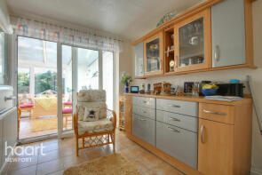 8, Birchgrove Close, Newport NP20 6JG