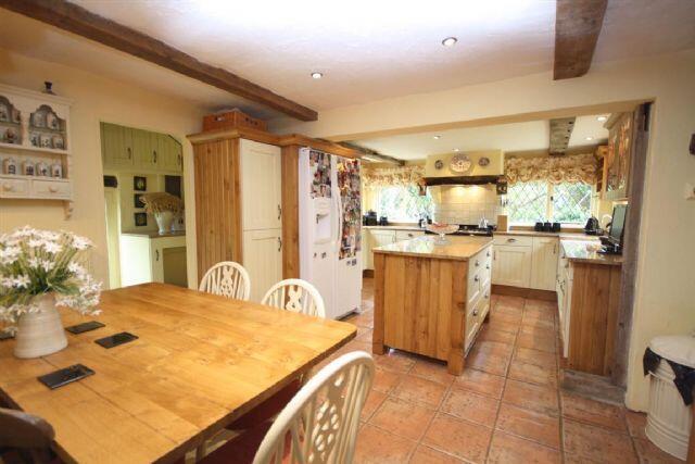 Kitchen / Breakfast