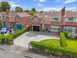 8, Rochester Drive, Altrincham WA14 5BQ