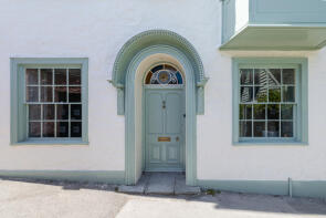 6, Sherborne Lane, Lyme Regis DT7 3NY