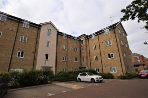 Flat 8, 2a Beall Court, Dodd Road, Watford WD24 5FL